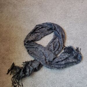 West Loop Paisley And Leopard Patterned Gray Scarf with Fringe